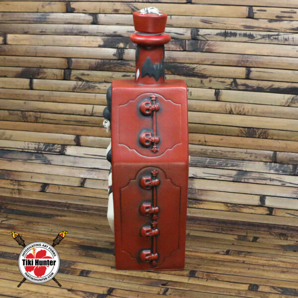 Tiki Farm 2022 - Elvira Coffin - Tank Standing Buffalo - Decanter