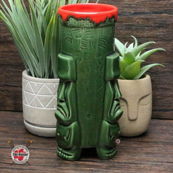 Tiki Farm 2004 - Drei Moai #2 - Squid