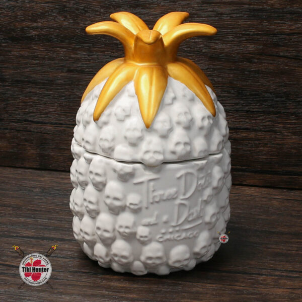 Three Dots and a Dash - Skull Pineapple #2 - Darick Maasen