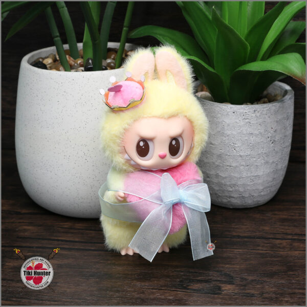 Pop Mart - Labubu The Monsters - Let's Checkmate Queen - Plush Toy